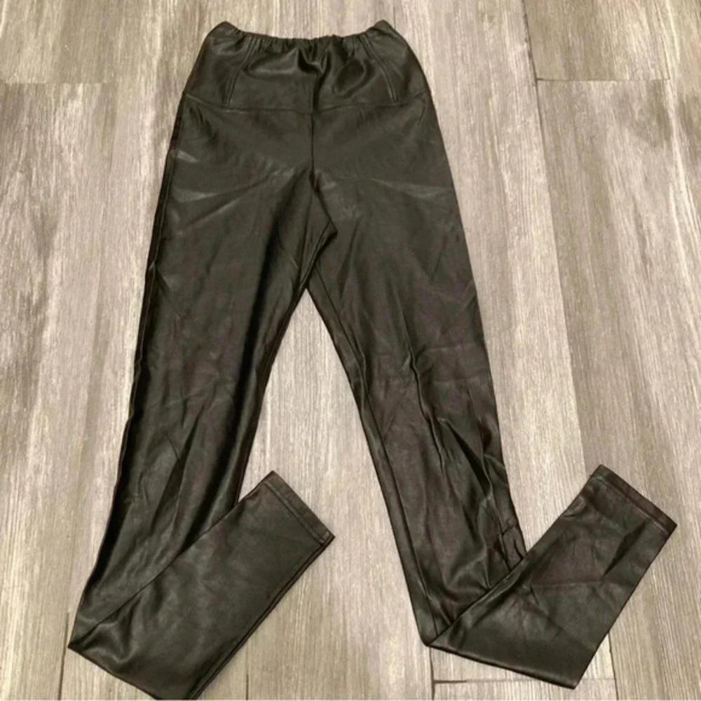 Aritzia Wilfred Free Womens Daria Pant High-waisted Vegan Leather Leggings XXS